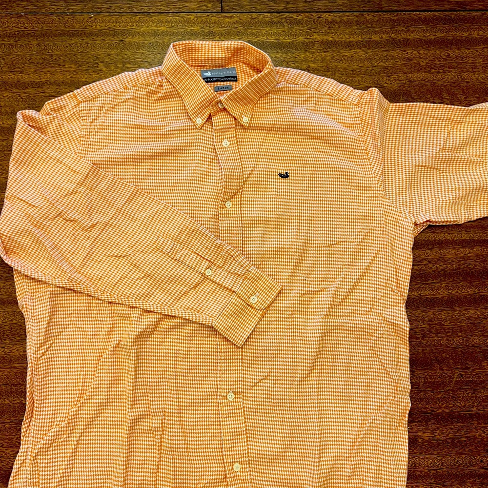 Souther Marsh button down. Orange and White houndstooth.Navy duck